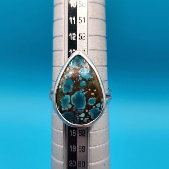 Hubei Turquoise Teardrop Sterling Silver Ring